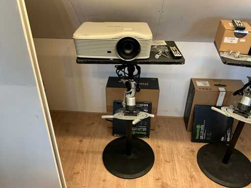 Optoma EH-515 Projektor