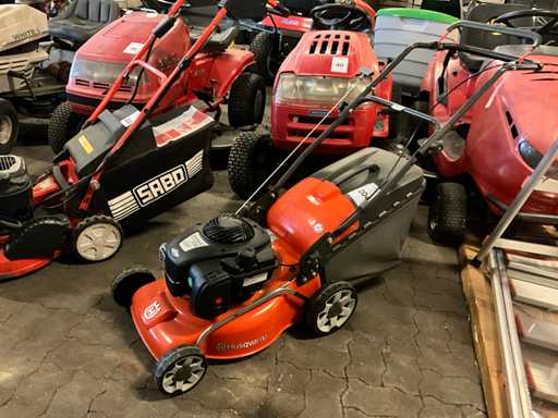 Tondeuse à gazon Husqvarna LC 140