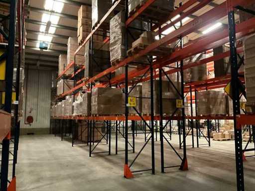 Approx. 18.5 lpm metal pallet rack REDIRACK type M