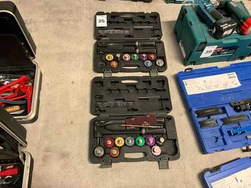 Zestaw uchwytów na szumy BLACKMAX BTLE9 (2x)