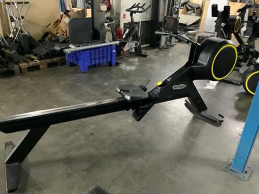 Aparat de vâslit technogym skillrow