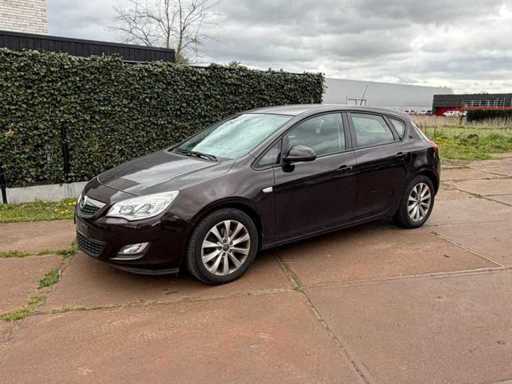 Opel Astra Passenger Car 2012