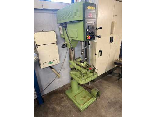 Macchina per perforazione a colonna ALZMETALL AX 3/SV