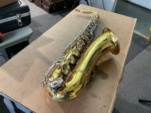 Conn 16M Saxophon