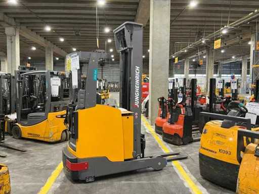 Jungheinrich - 2024 - ETM 214 MP DL KH GE 115-680 DZ - Reach truck