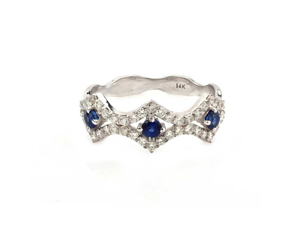 (Gecertificeerd) Ring Met Natuurlijke Blauwe Saffier En Diamanten 2.56g