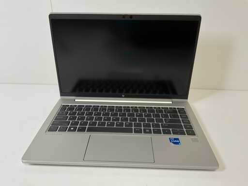 HP EliteBook 640 G10 14", Core(TM) i5 13a generazione, 32 GB di RAM, 256 GB di computer portatile NVMe