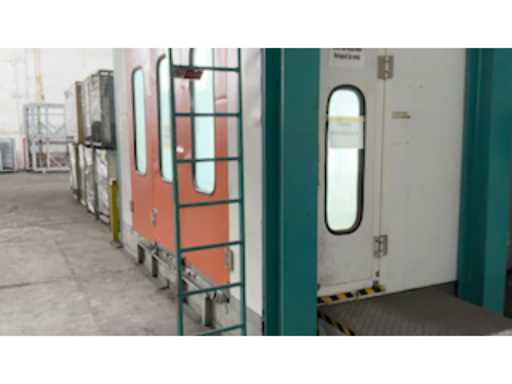 157ed7bc-8fde-432c-bda3-5e843db7018c.mp4