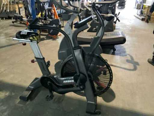 Assult fitness airbike elite Home Trainer
