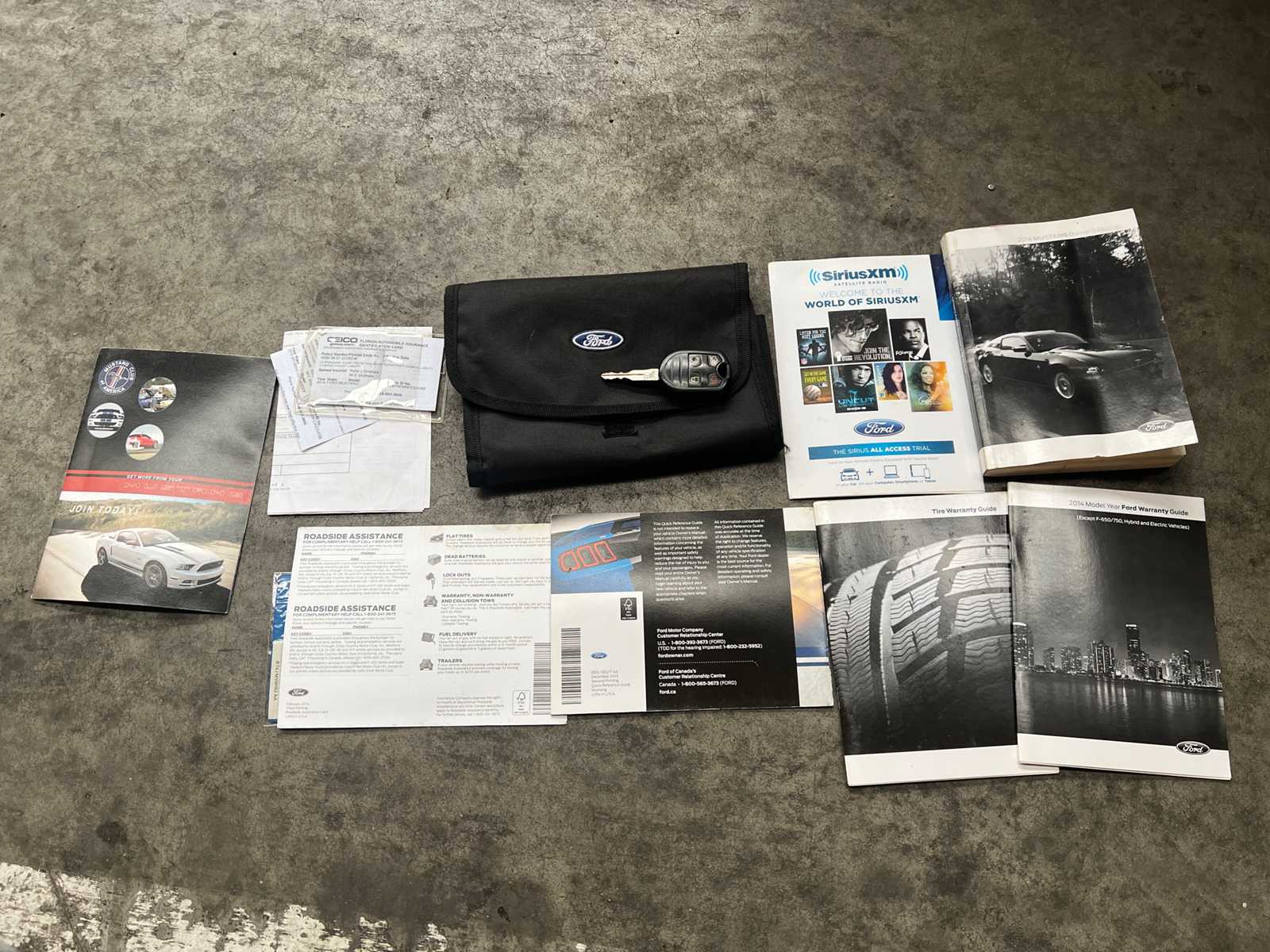 Ford Mustang Cabriolet 3.7 V6 305pk 2014