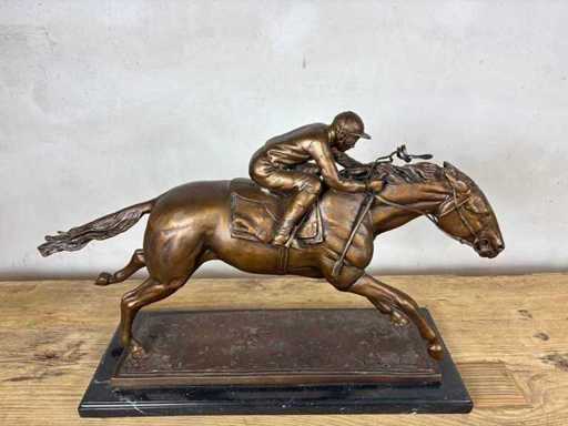 Skulpturenjockey-Bronze