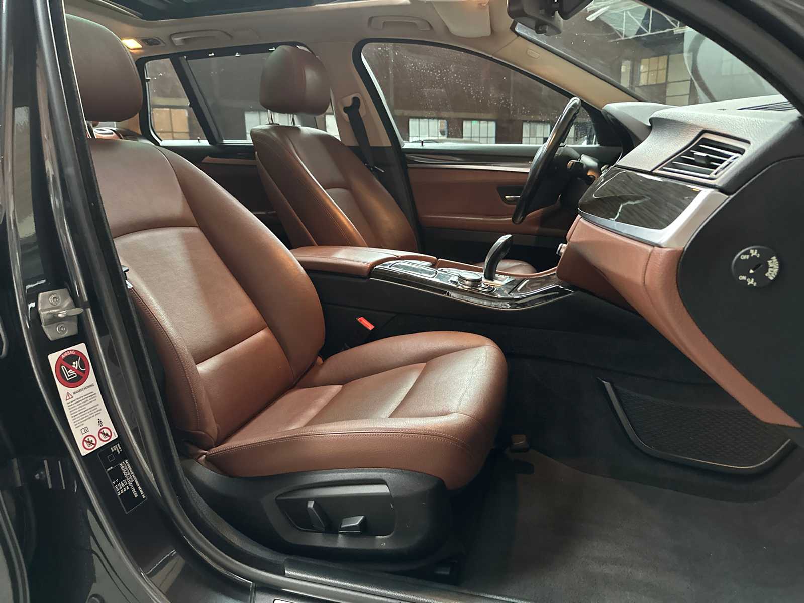 BMW 528i Touring Luxury Edition F11  245pk 2014 5-serie, 6-TZT-71