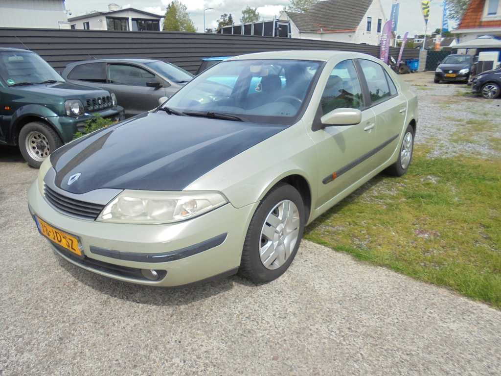 Renault - Laguna - 1.8-16V Expression Automatik - 78-JD-SZ - 2002