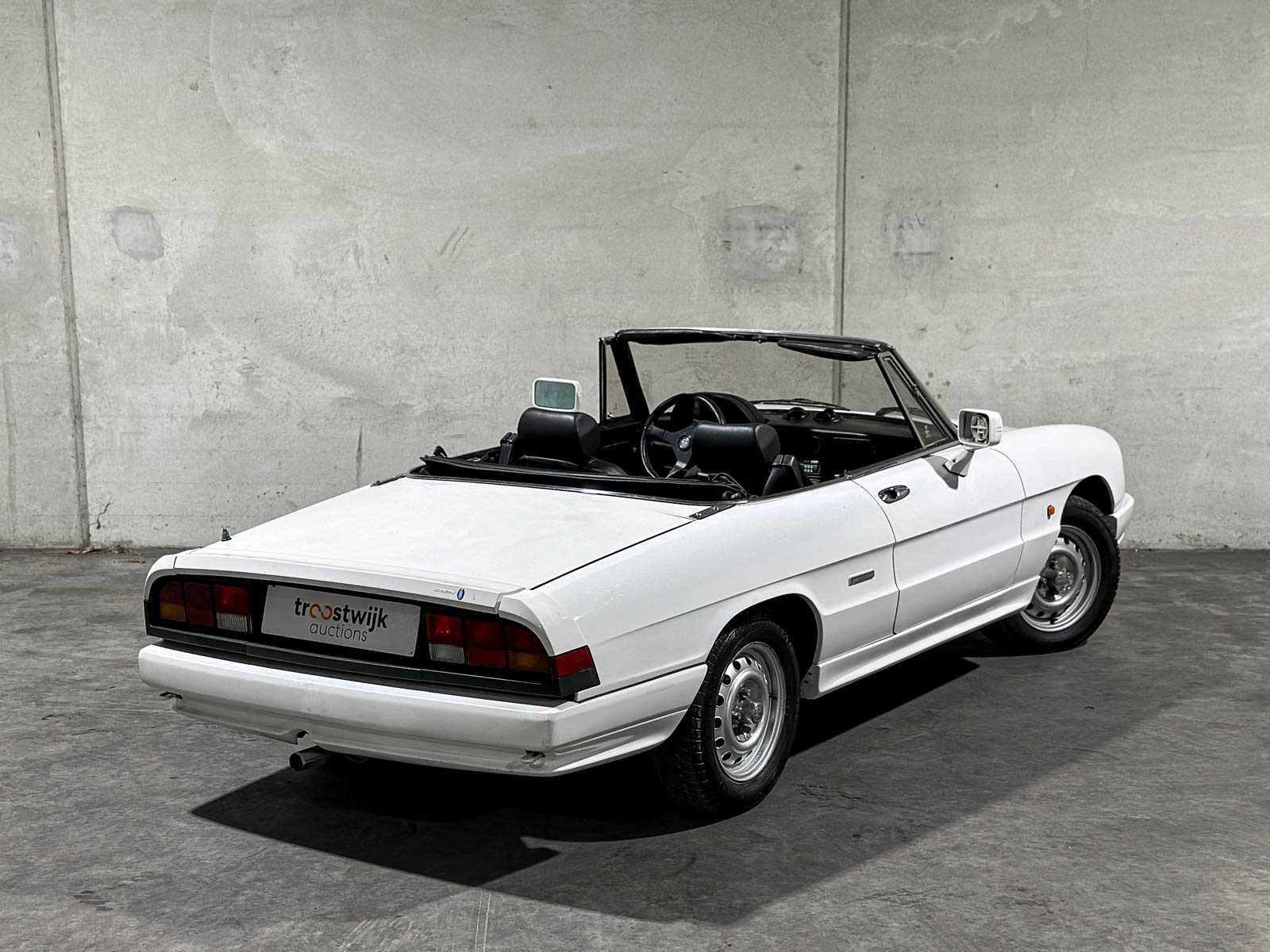 Alfa Romeo Spider S3 116pk 1988