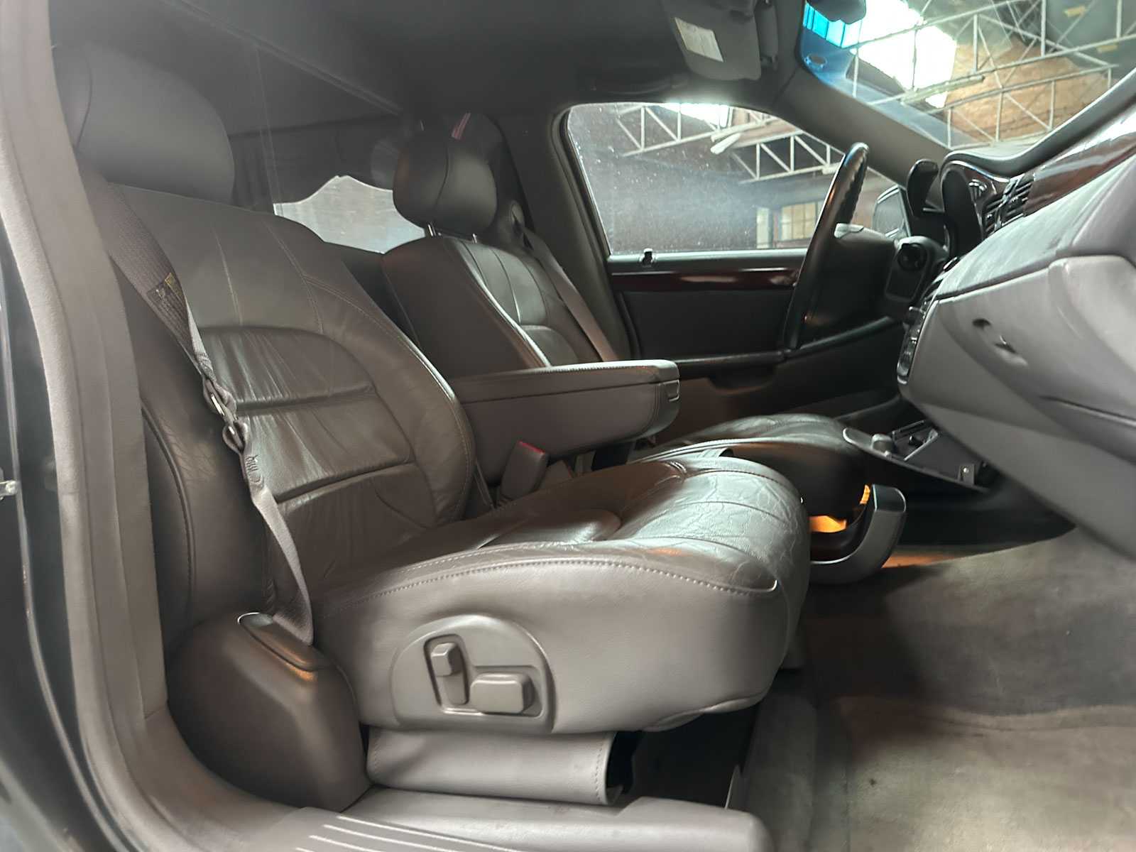 Cadillac DeVille Miller Meteor Hearse 4.6 V8 279pk 2005 Rouwauto