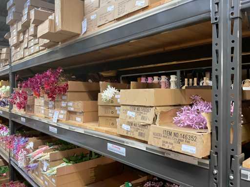 Lot de fleurs artificielles