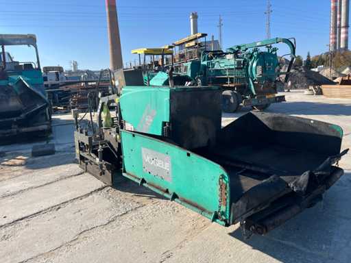 VÖGELE - SUPER 800 - Asfaltbetegeling - 2012