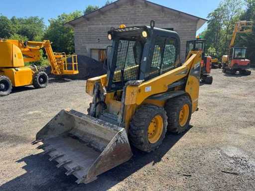 GEHL / MANITOU AMERIKAS R135 Skid Steer Steer Loader