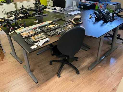 Bureau (4x)