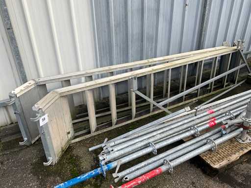 Scaffolding stairs (2x)