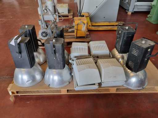 Lot of 14 Industrial High Bays