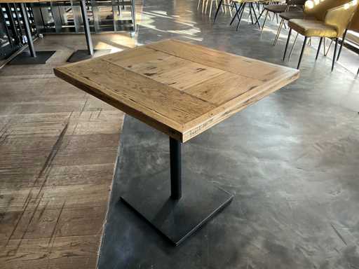 Restaurant table (3x)