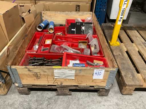 Diverse ketting en toebehoren