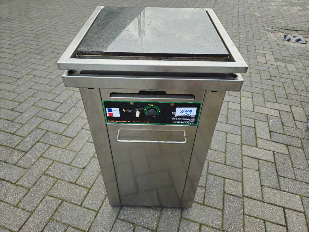 Ivas Steengrill