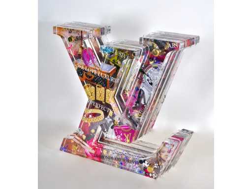 Ad Van Hassel – Louis Vuitton - acrylaat sculptuur