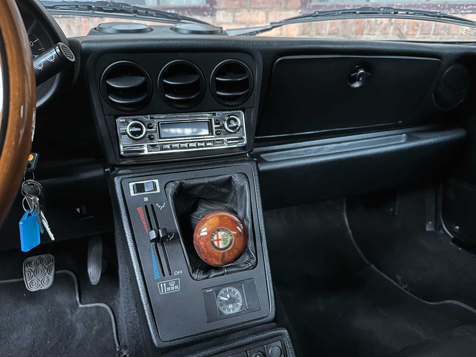 Alfa Romeo Spider 2.0 118pk 1992, NJ-273-V Youngtimer