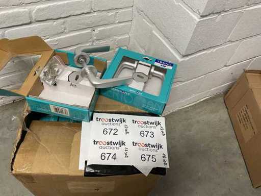 18 x Aluminium-Türgriffe