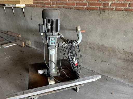 Pumpe mit Schläuchen