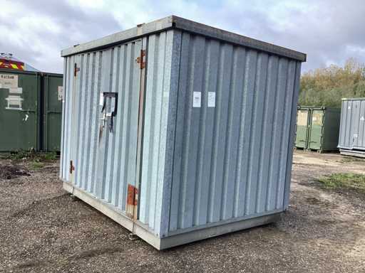 Storage container
