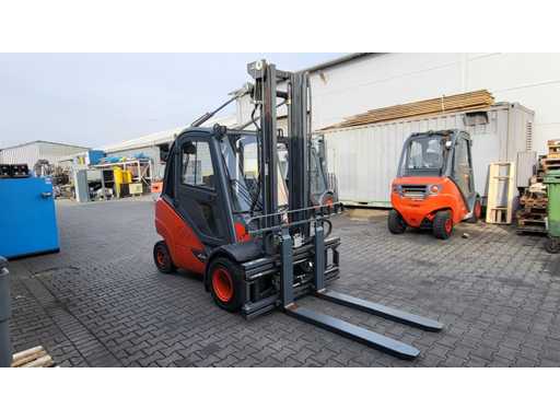 2016 LINDE H35T-02 Gabelstapler