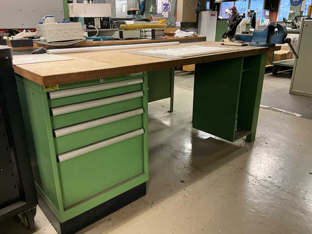 6 various workbenches and 1 work table