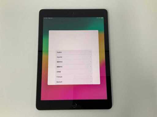 Apple - 9,7-calowy iPad Wi-Fi, 32GB, Space Gray - MR7F2NF/A