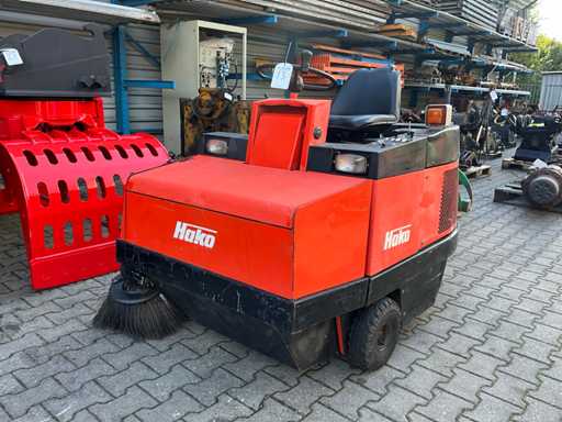Hako Jonas 1200 Street Sweeper
