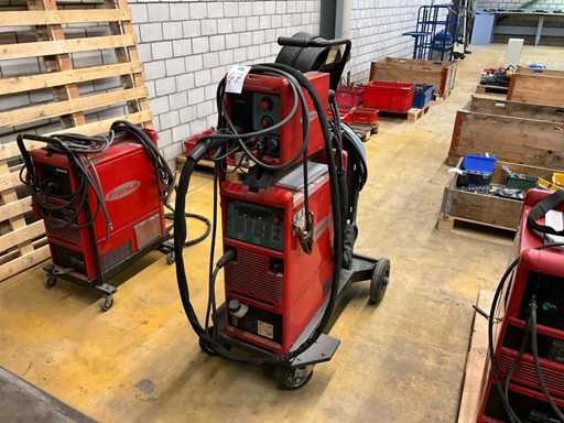 Fronius TransPuls Synergic 4000 MIG welding machine