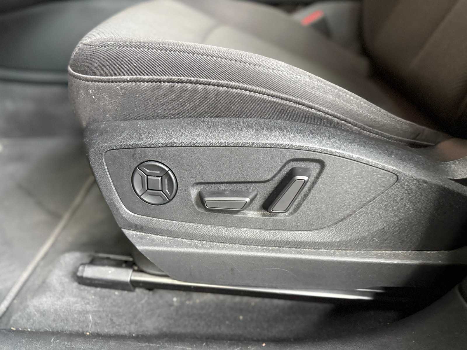 Audi e-tron 50 Quattro Business Edition 71 kWh 313pk 2020, K-422-JJ