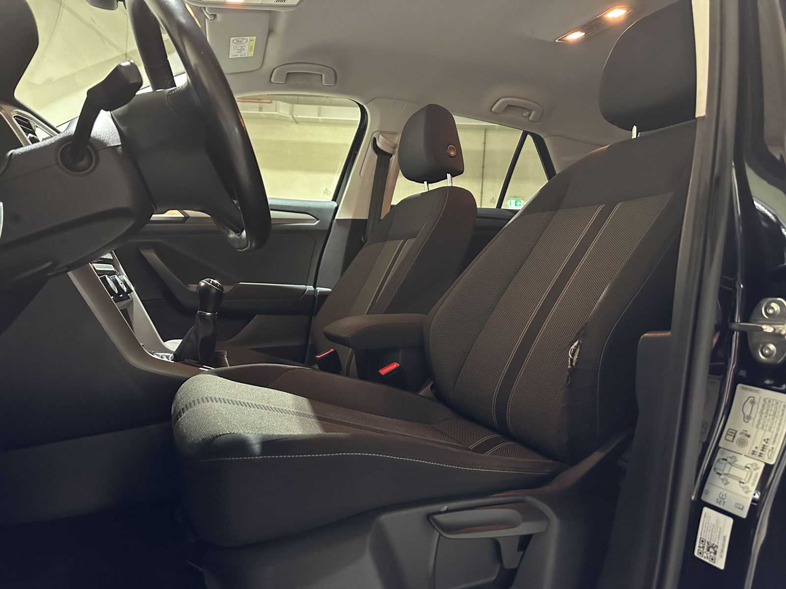 Volkswagen T-Roc 1.0 TSI Style Business 116pk 2020 (Origineel-NL), H-006-NL