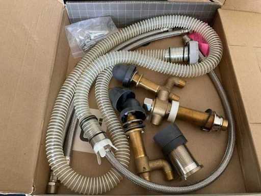 Hansgrohe 13444180 Ensemble de base pour robinet à rebord de baignoire à 4 trous