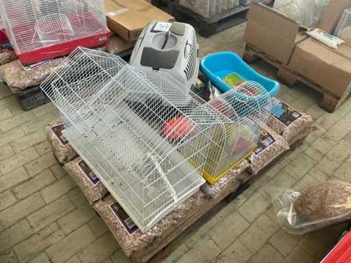 Stock of various accessories for animals