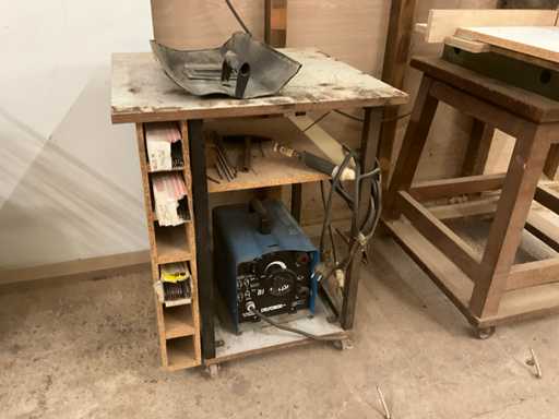 Delforge Welding Station