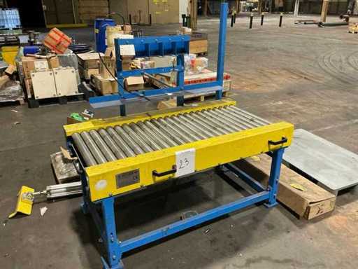 Convoyeur à rouleaux 2019