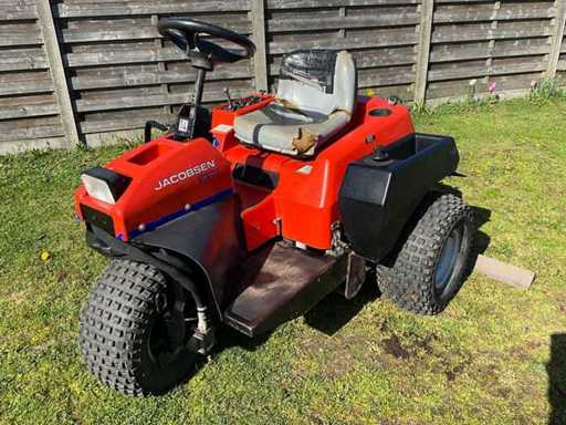Jacobsen Textron Piste tow (3 wheel drive) - Kubota