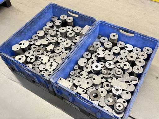   Lots of clamping pads