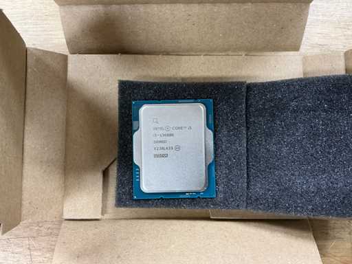 Intel Core i5-13600K