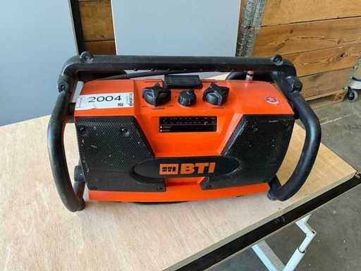 BTI BTI-R 220 AN BTI Radio de Construcción R 220 AN