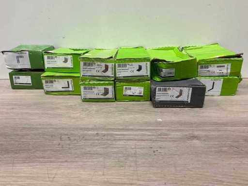 Różne rodzaje żelaza kątowego Alberts (456x)