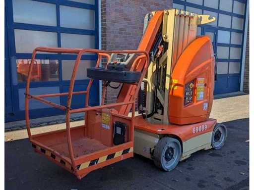 JLG - T10E - 2014 - Teleskopowy podnośnik masztu 69089